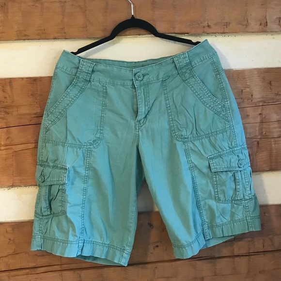 Jag Jeans Pants - JAG stretch cargo shorts green size 10